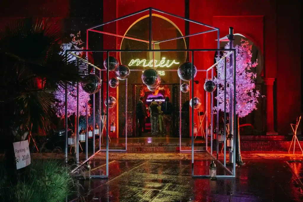 welcoming entrance decoration event